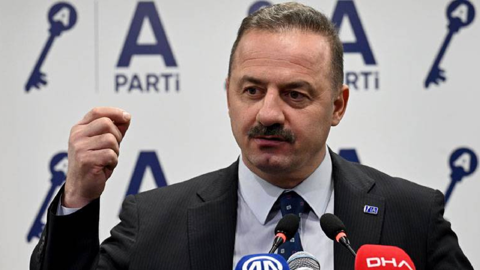 yavuz-agiralioglundan-tunceli-valisi-tekbiyikoglunun-merkeze-cekilmesine-tepki-S5zTOB9R.jpg