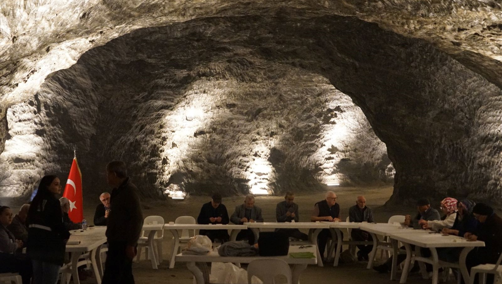 koah ve astim hastalari cankiri tuzuyla sifa buluyor 1ZYNaMhK