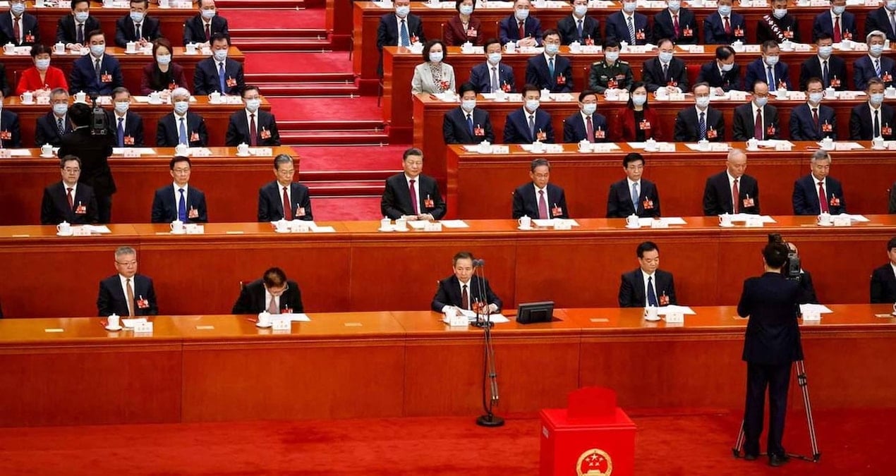 cinde 4 general azledildi 1CfIuR12