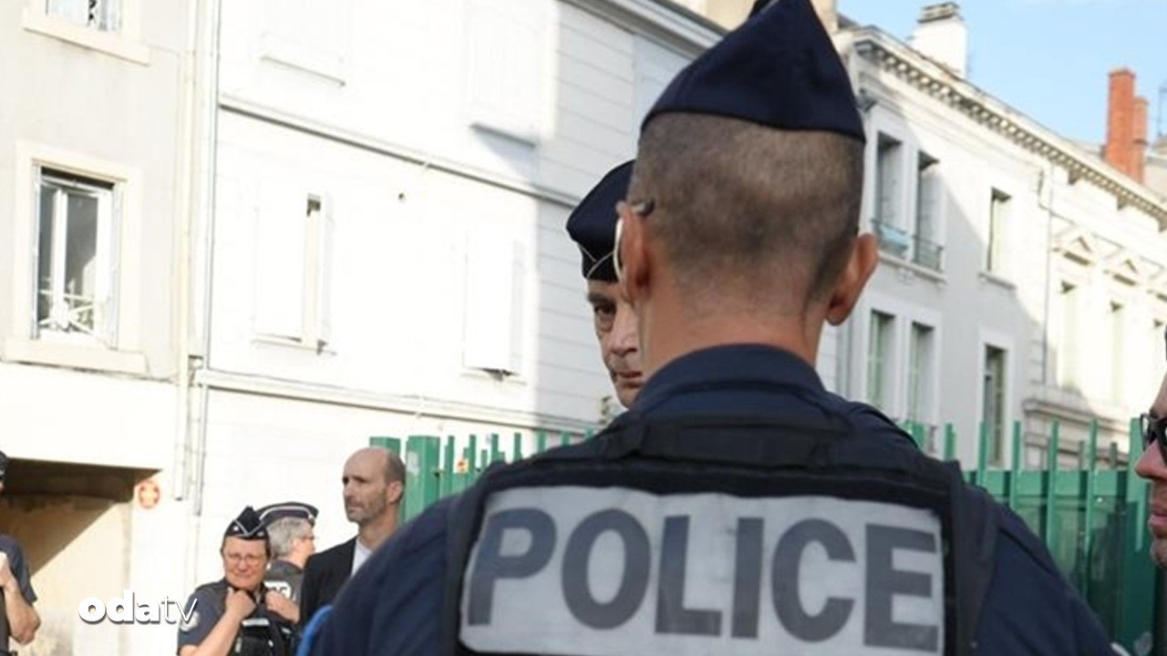 fransada bir genci tokatlayan polise sorusturma acildi 8ynplcFQ