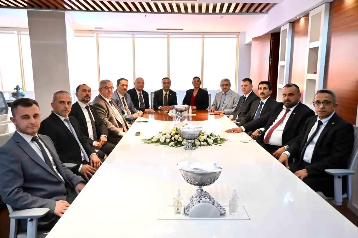 mhp heyetinden ozlem cerciogluna ziyaret 3RcuqSC3