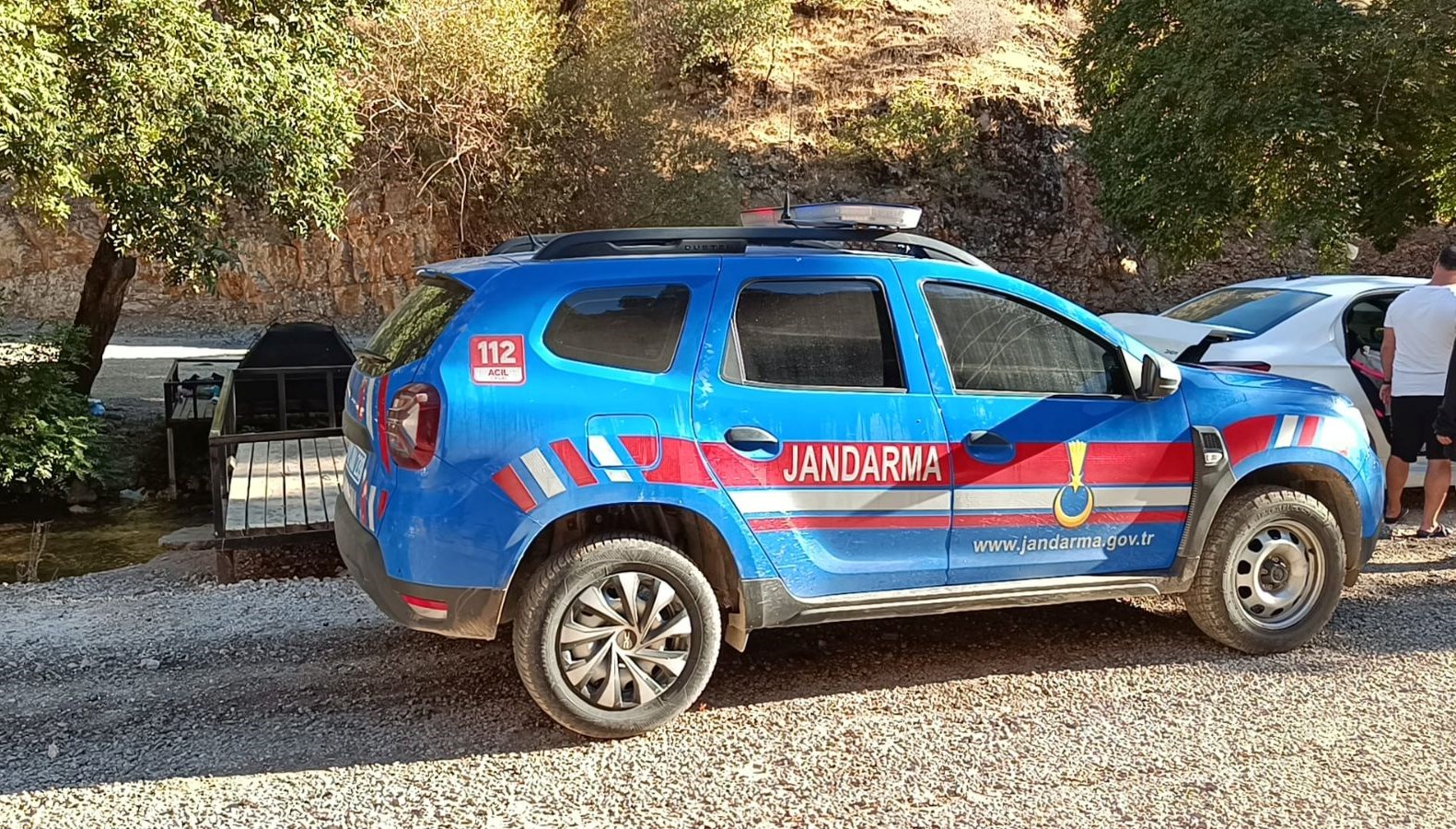 serinlemeye girdigi derede boguldu auYOUJt1