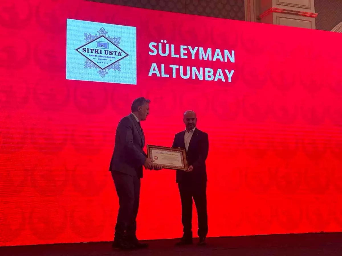 asav genel baskani sozen turkiyede dokunmadigimiz sehit ailemiz ve gazimiz kalmayacak t5wBU715.jpg