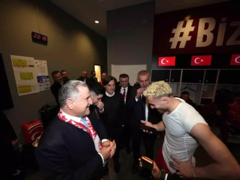 Cumhurbaşkanı Erdoğan, A Milli Takım’ı Tebrik Etti