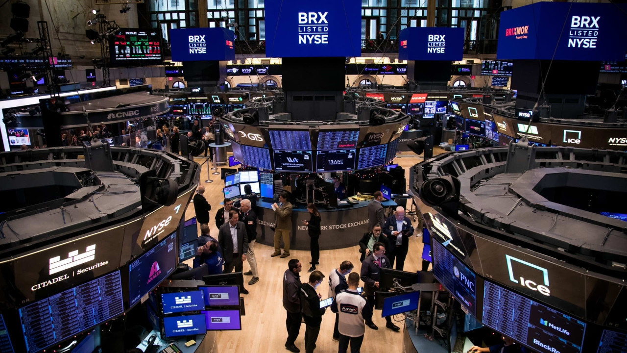 Trump’ın Sert Açıklamaları Piyasaları Sarstı: Borsa Düşerken Petrol Fiyatları Yükseldi